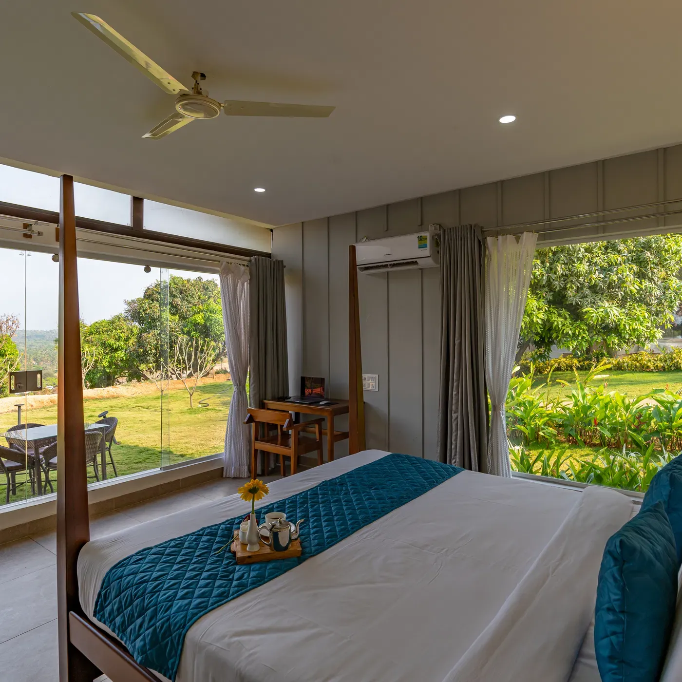 The Heliconia With Hot Tub Layout